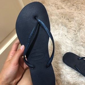 Brand New Havianas Navy Blue Flipflops